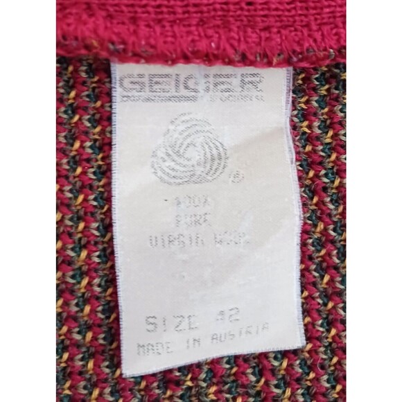 VTG Geiger Cardigan Sweater 100% Fine Virgin Wool Austria Silver Buttons Sz 42/M - Picture 9 of 10